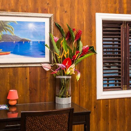 Heavenly Suites La Feuillet المظهر الخارجي الصورة