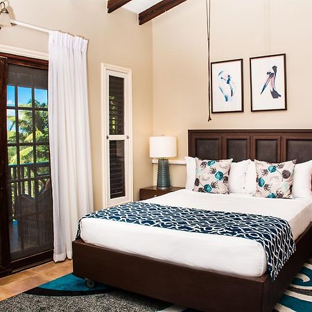 Heavenly Suites La Feuillet المظهر الخارجي الصورة