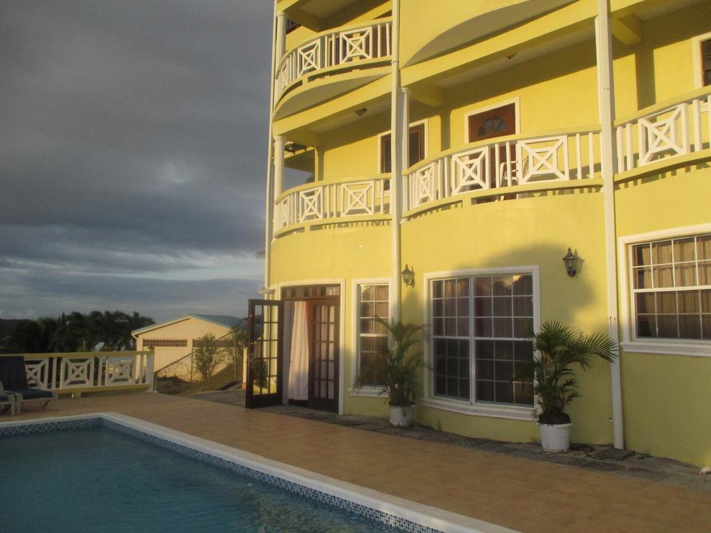 Heavenly Suites La Feuillet المظهر الخارجي الصورة